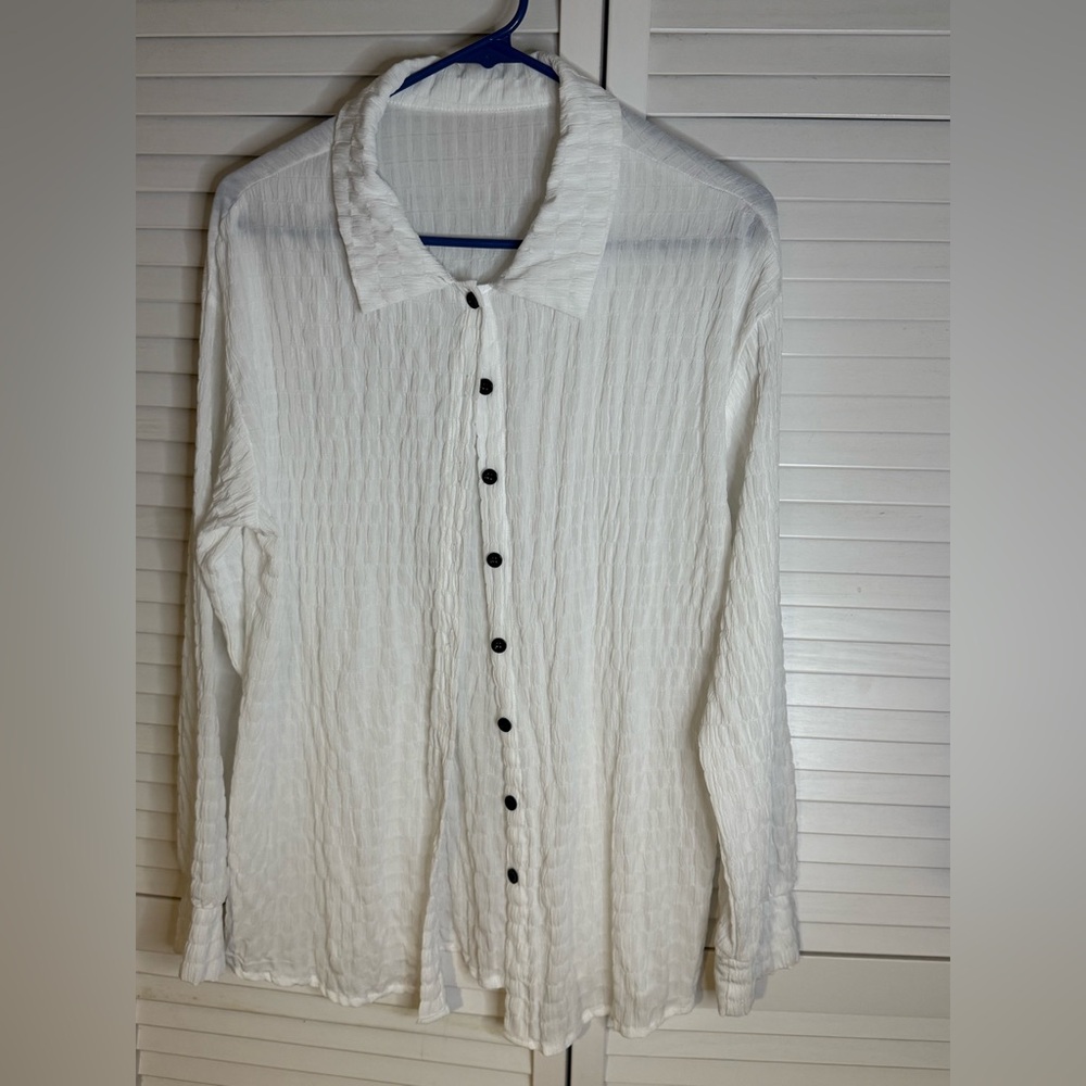 White Button-Up Shirt with Black Buttons